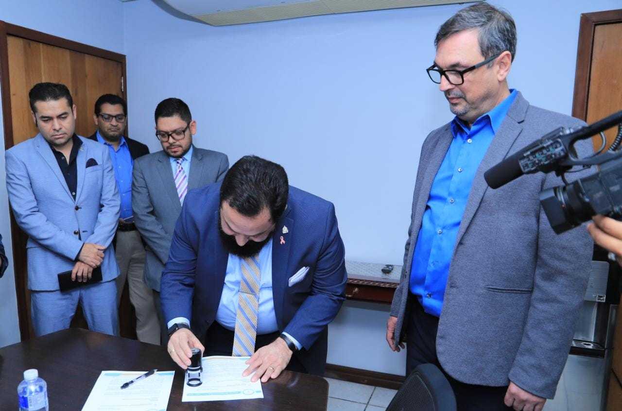 Presidente Luis Redondo recibió solicitud de un millón de lempiras para el funcionamiento de la Junta Nominadora